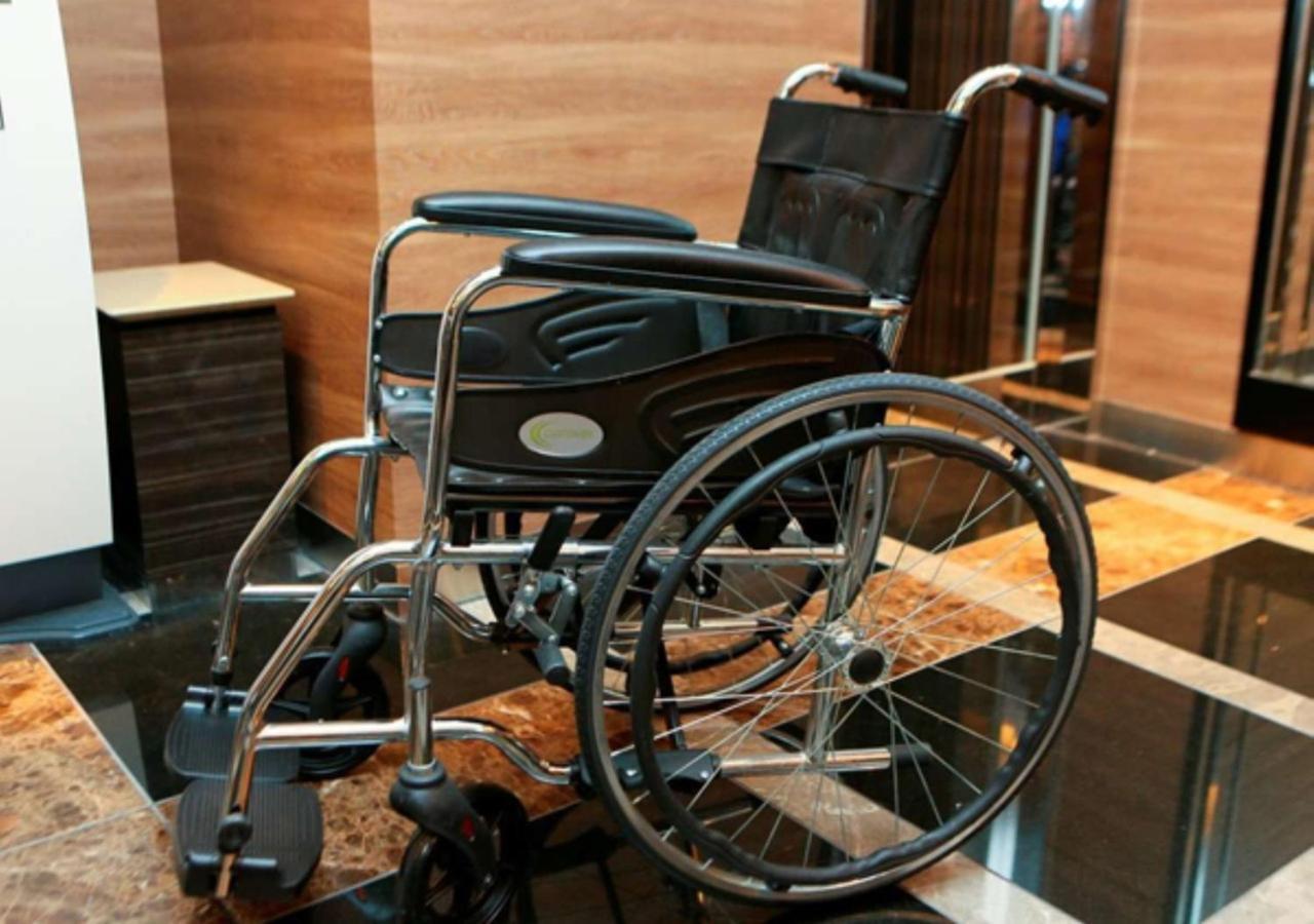 Apa Hotel & Resort Hakata Ekihigashi Fukuoka  Kültér fotó